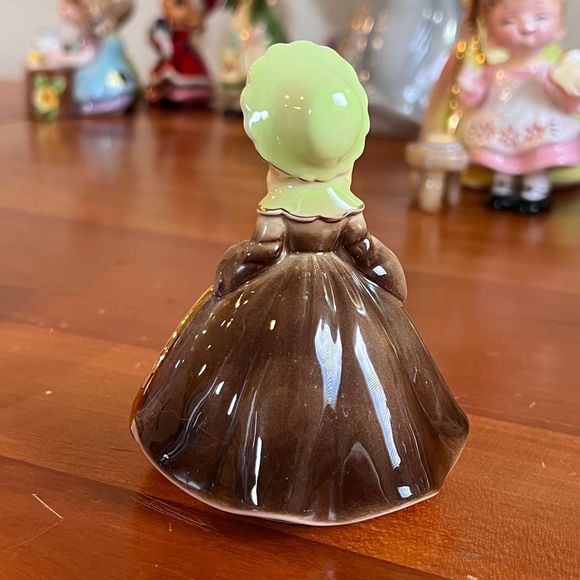 VTG Josef Originals ENGLAND International Series Ceramic Girl Vintage Figurine - Picture 4 of 6